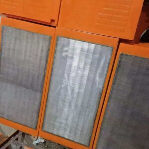 Polywedge Screen Panels (6) Wear-resistant Polywedge screen panel for iron ore processing plants